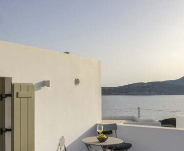 ASTRA OUTDOOR UPSTAIRS