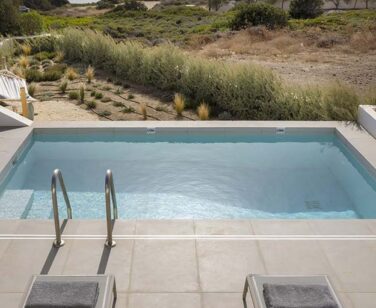 AVRA OUTDOOR AND POOL