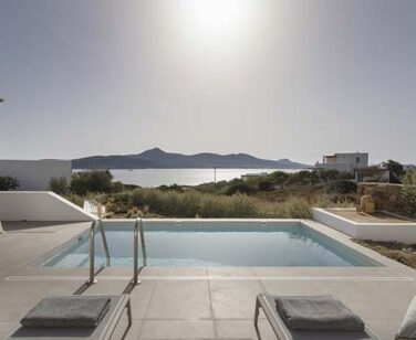 AVRA OUTDOOR AND POOL