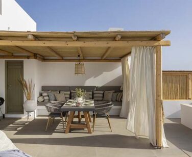 AVRA OUTDOOR AND POOL